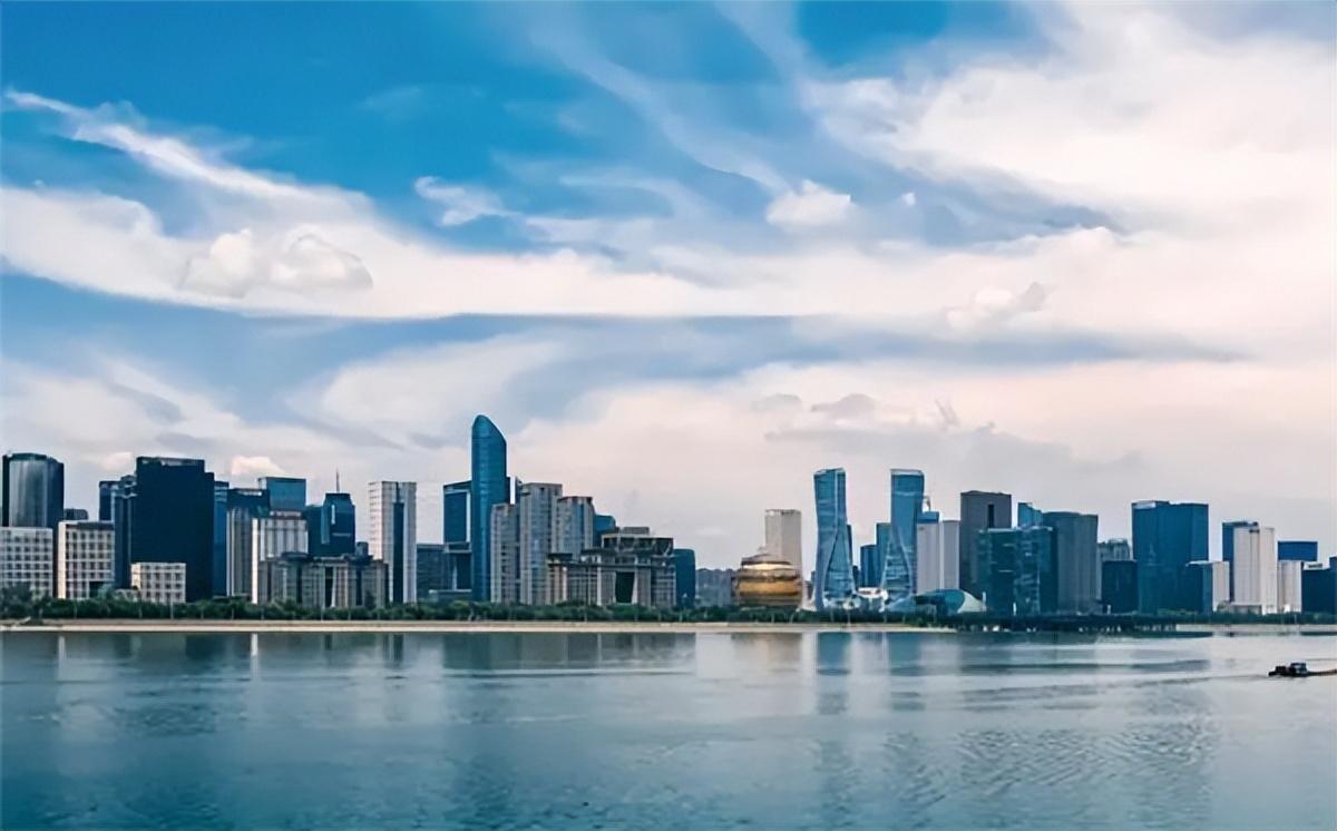 大力推進智慧城市化建設(shè)，杭州朝“全國數(shù)字經(jīng)濟第一城”目標奮進